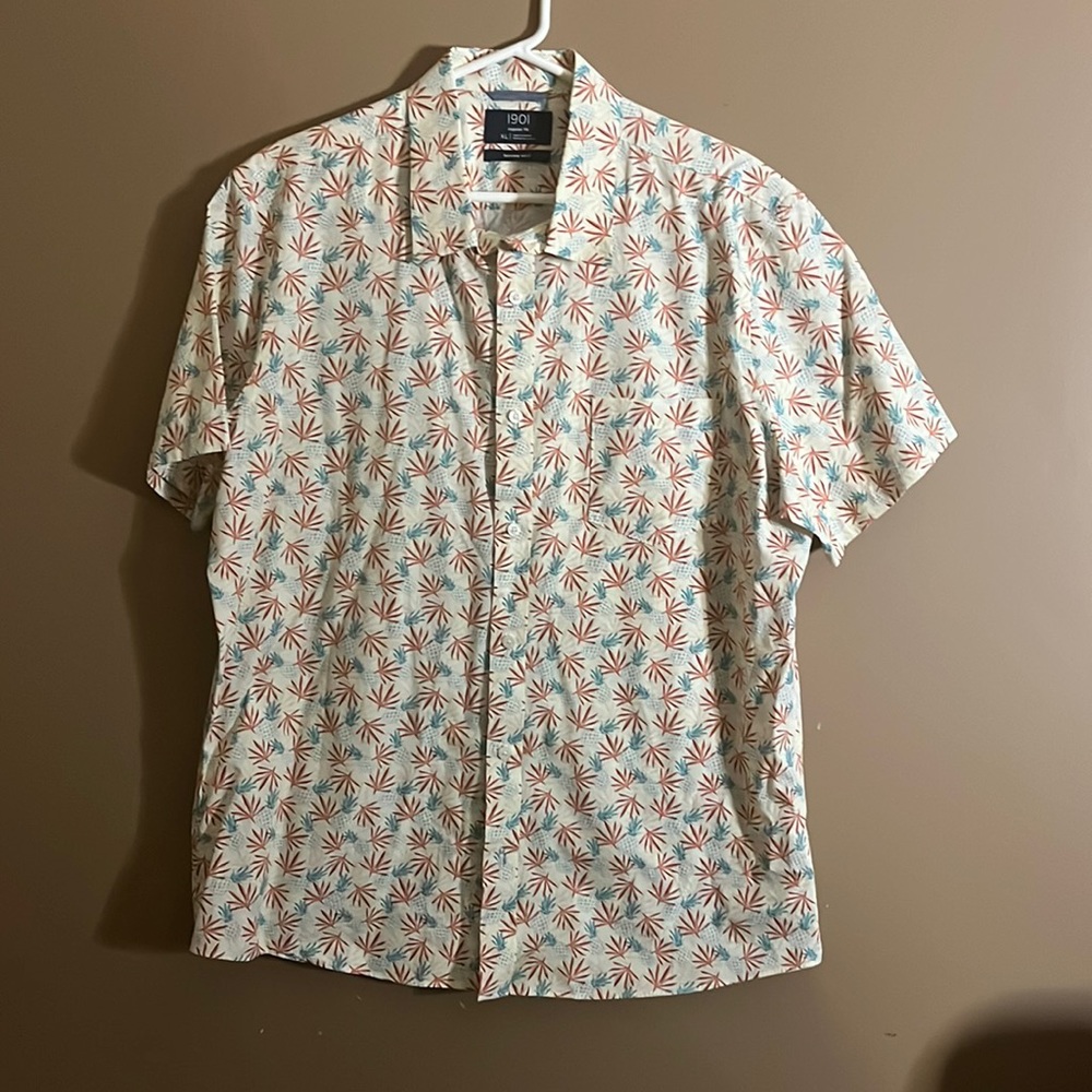 😄Vacation style button down shirt